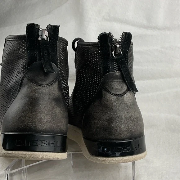 Diesel Black and Gray High-Top Sneakers - Picture 7 of 10